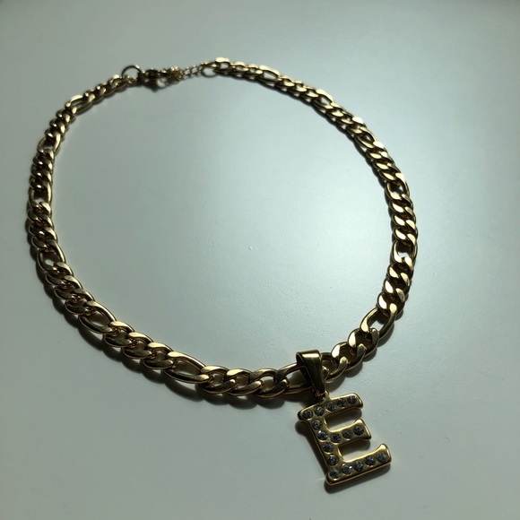 NWOT “E” Initial Pendant Chain Necklace with Extender + Box - Picture 7 of 16